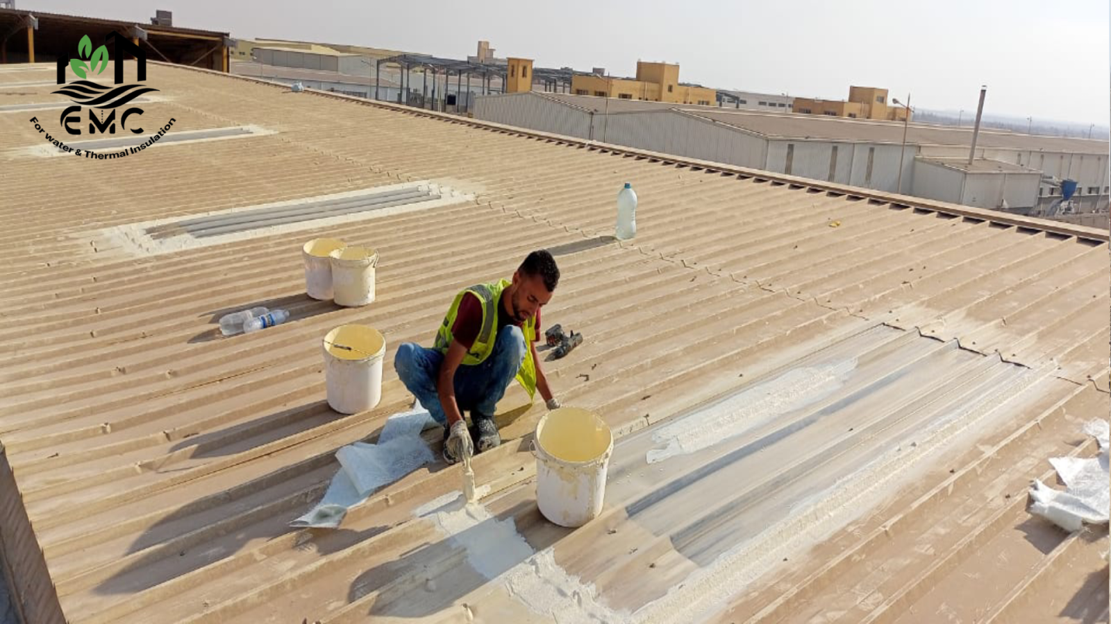 مشروع العزل الحراري والمائي للسطح المعدني – مصنع تراي كيم للكيماويات 18