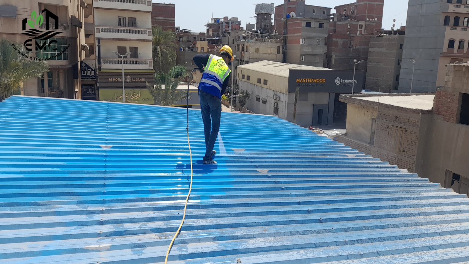 مشروع عزل الأسطح المعدنية – مجمع الشعراء للتعليم الأساسي 5